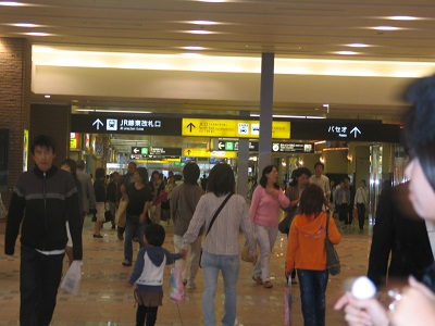 札幌駅東コンコース