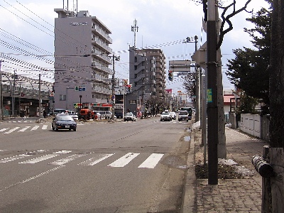 澄川駅付近の平岸通